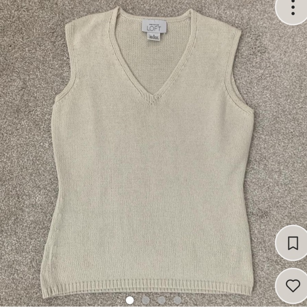 LOFT Women's V-Neck Sleeveless Sweater - Cream